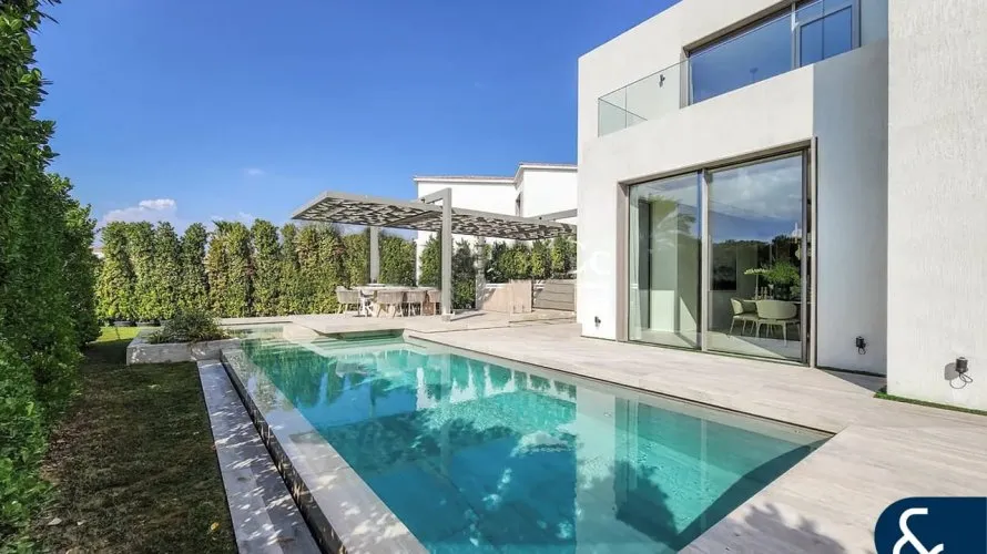 4 غرف نوم فيلا في Jumeirah Islands, الإمارات العربية المتحدة رقم 1534