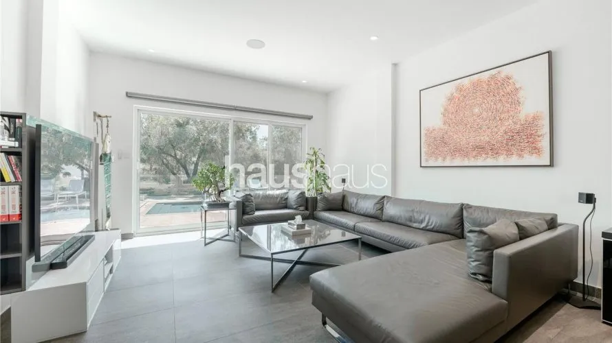 4 غرف نوم فيلا في Jumeirah Islands, الإمارات العربية المتحدة رقم 772 № 2