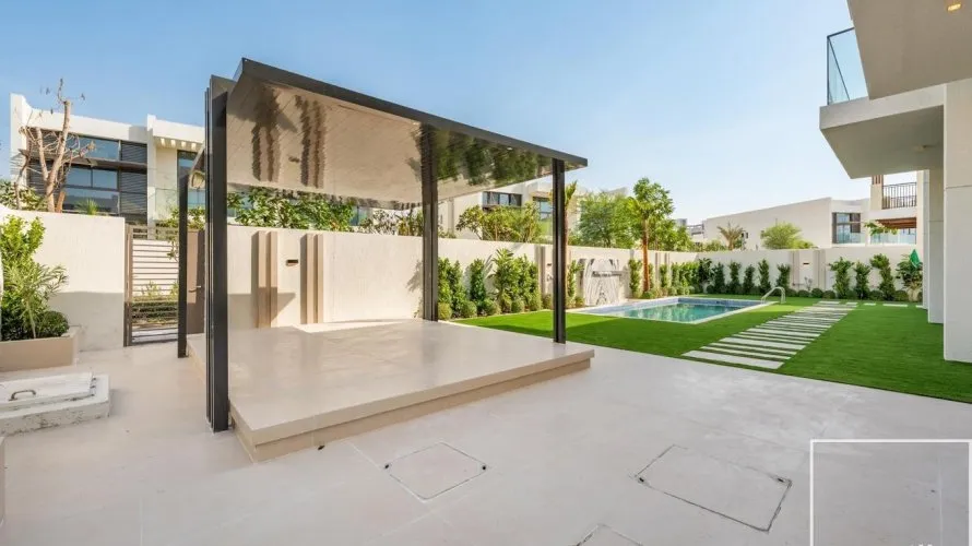 5 غرفة نوم  فيلا في District One, الإمارات العربية المتحدة رقم 1495 № 3