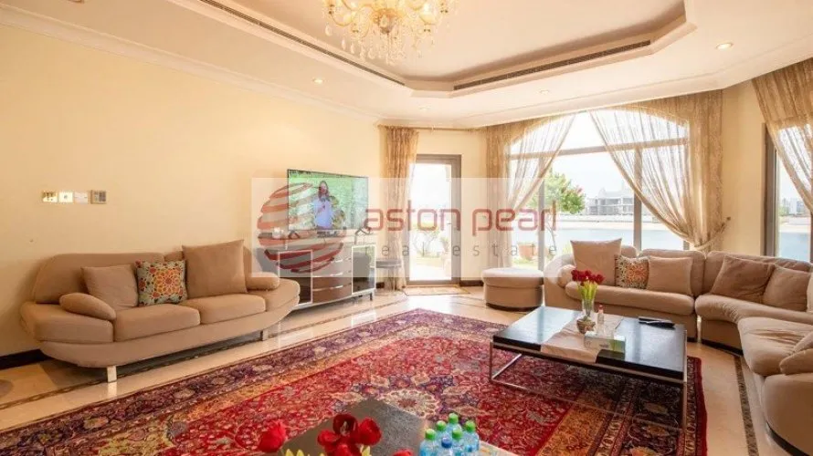 5 غرفة نوم  فيلا في Garden Homes Frond K, الإمارات العربية المتحدة رقم 212 № 2