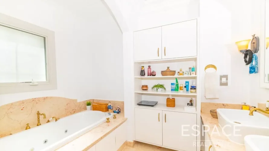 5 غرفة نوم  فيلا في عقارات جميرا للغواف, الإمارات العربية المتحدة رقم 1033 № 9