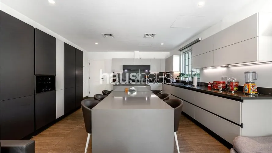 4 غرف نوم فيلا في Jumeirah Islands, الإمارات العربية المتحدة رقم 772 № 4