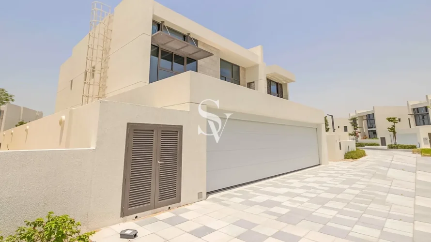 5 غرفة نوم  فيلا في District One, الإمارات العربية المتحدة رقم 1525 № 2