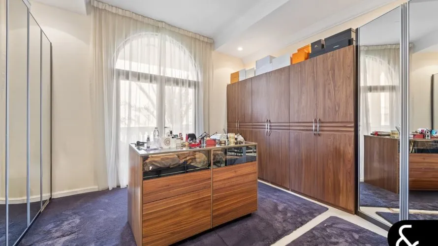 6 غرفة نوم  فيلا في Signature Villas, الإمارات العربية المتحدة رقم 1306 № 15