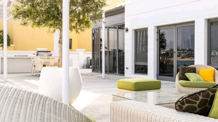 6 غرفة نوم  فيلا في Signature Villas, الإمارات العربية المتحدة رقم 251 № 5