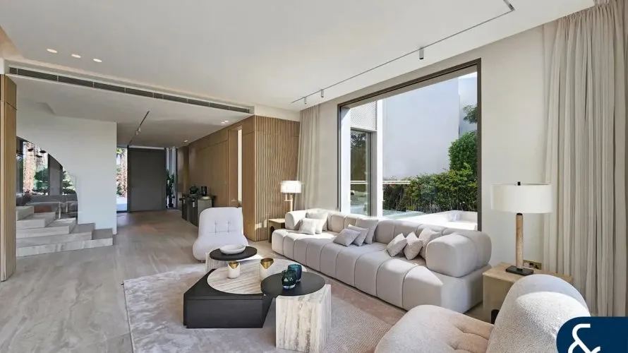 4 غرف نوم فيلا في Jumeirah Islands, الإمارات العربية المتحدة رقم 1534 № 3