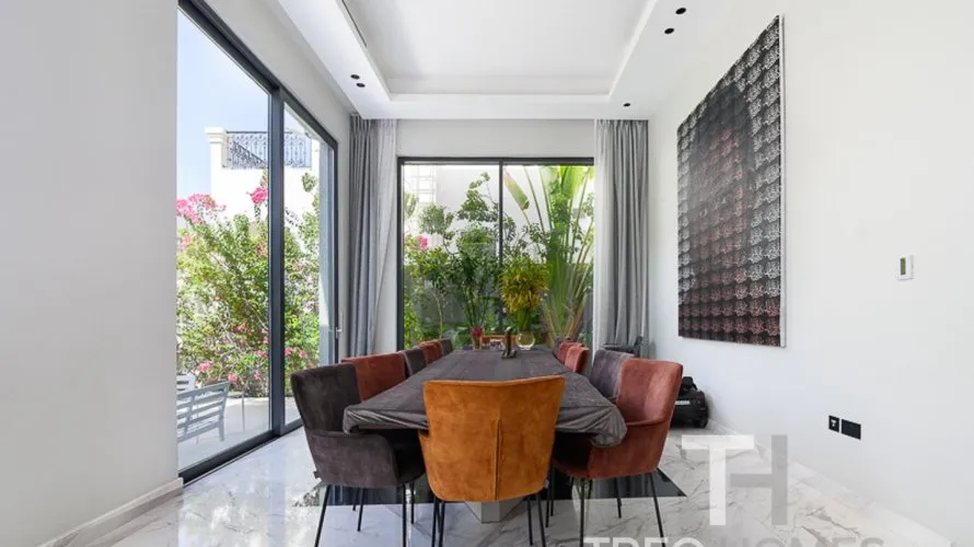 5 غرفة نوم  فيلا في Jumeirah Park, الإمارات العربية المتحدة رقم 679 № 5