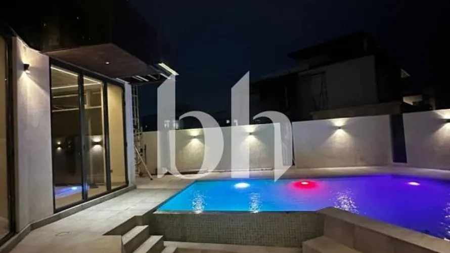 5 غرفة نوم  فيلا في Nadd Al Sheba, الإمارات العربية المتحدة رقم 954 № 1