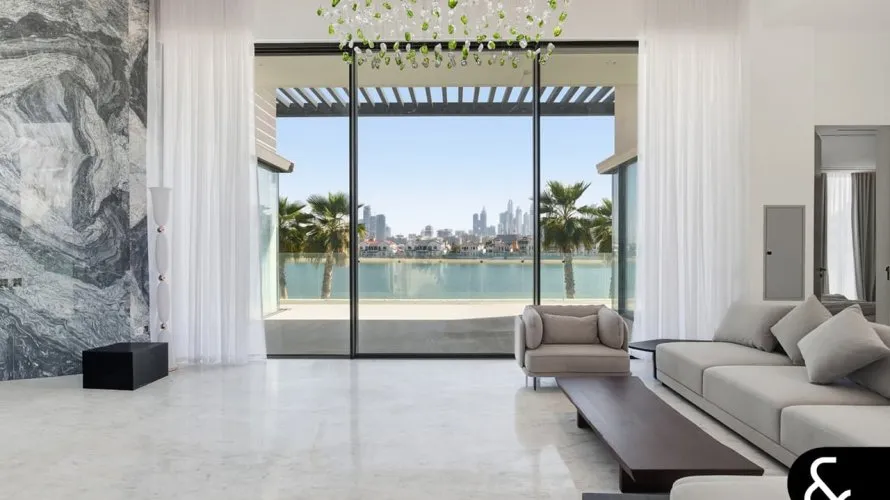 6 غرفة نوم  فيلا في Signature Villas, الإمارات العربية المتحدة رقم 2297 № 14