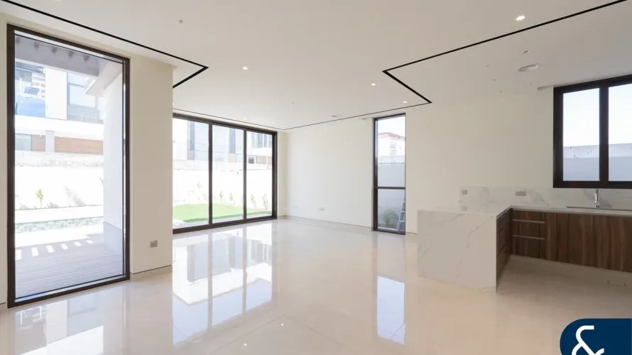 5 غرفة نوم  فيلا في Jumeirah Park Homes, الإمارات العربية المتحدة رقم 2271 № 13
