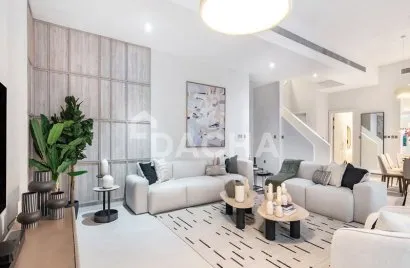 5 غرفة نوم  فيلا في Palma Residences, الإمارات العربية المتحدة رقم 2512