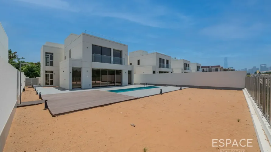 5 غرفة نوم  فيلا في Jumeirah Park, الإمارات العربية المتحدة رقم 2963 № 2