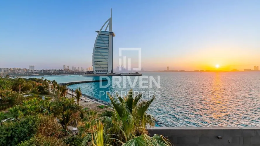 6 غرفة نوم  فيلا في Jumeirah 3, الإمارات العربية المتحدة رقم 3599 № 1