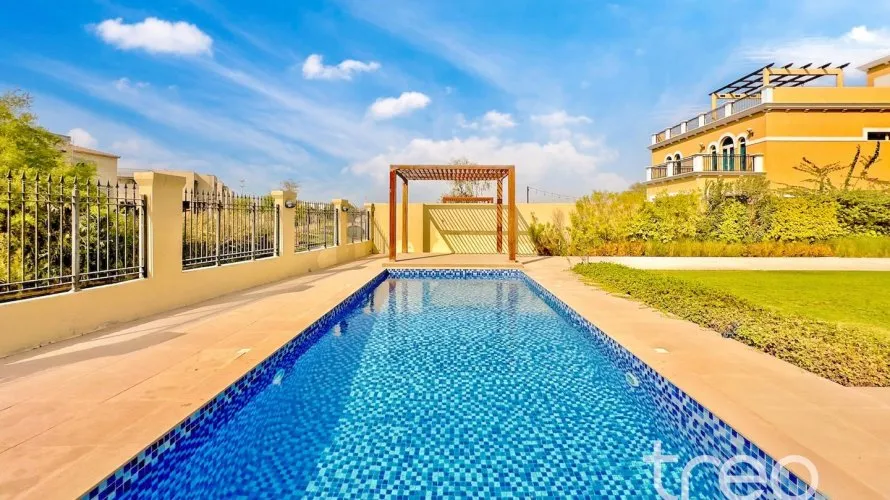 4 غرف نوم فيلا في Legacy, الإمارات العربية المتحدة رقم 3664 № 3