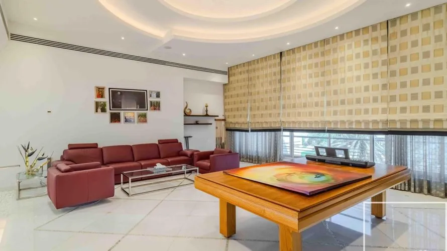 7 غرفة نوم  فيلا في Emirates Hills, الإمارات العربية المتحدة رقم 3968 № 2