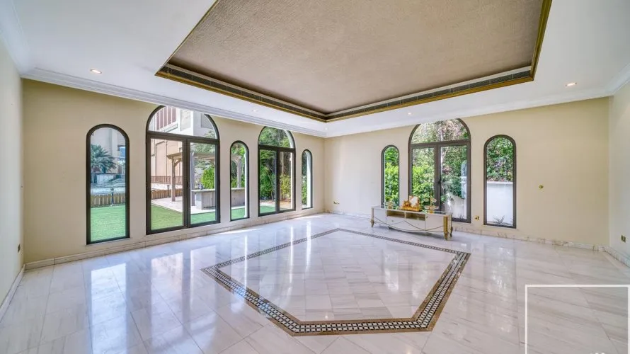 6 غرفة نوم  فيلا في Signature Villas, الإمارات العربية المتحدة رقم 4022