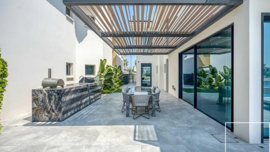 5 غرفة نوم  فيلا في Garden Homes, الإمارات العربية المتحدة رقم 4220 № 2