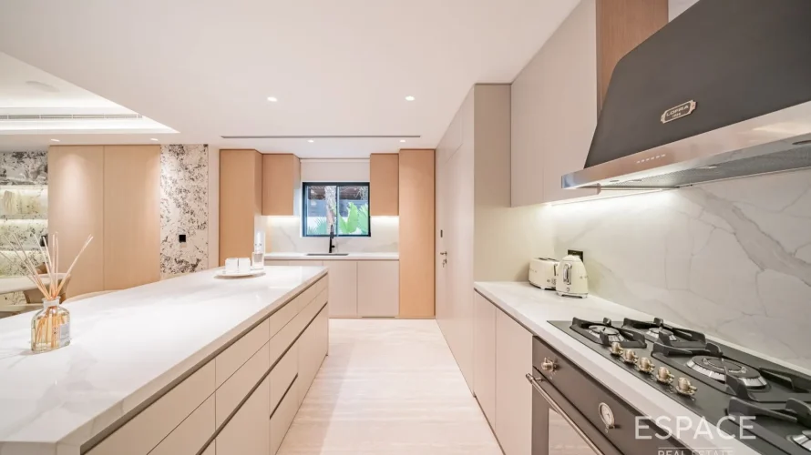 Villa de 5 dormitorios en Meadows 1, UAE No. 1407 № 5