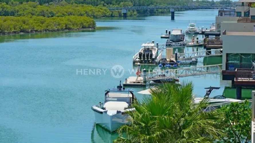 Villa de 4 dormitorios en Al Gurm West, UAE No. 416 № 18