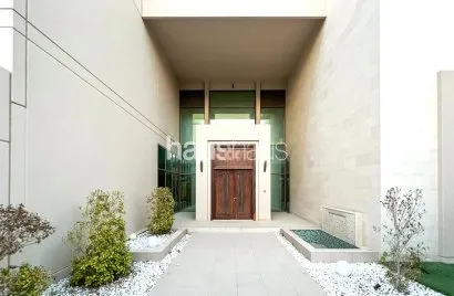 Villa de 5 dormitorios en Meydan, UAE No. 780