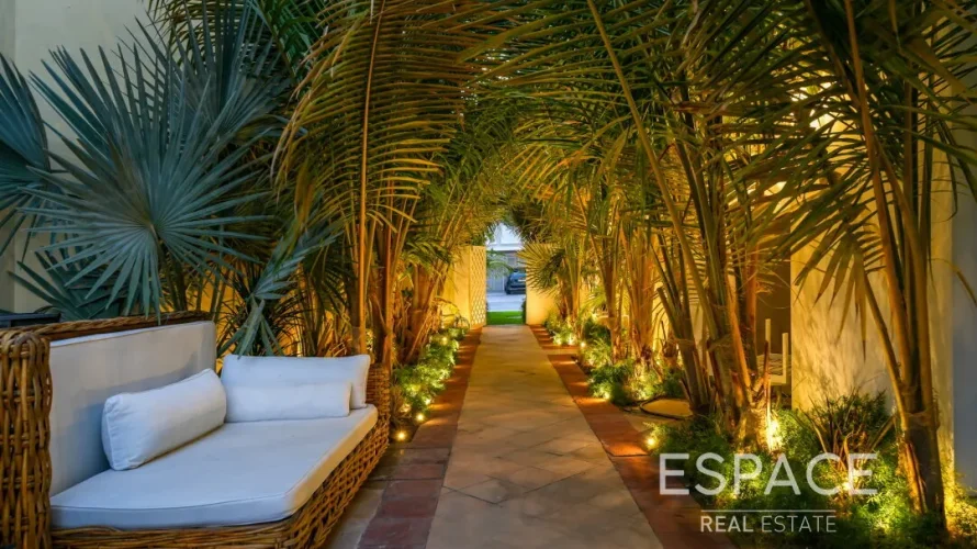 Villa de 4 dormitorios en Palm Jumeirah, UAE No. 1050 № 18