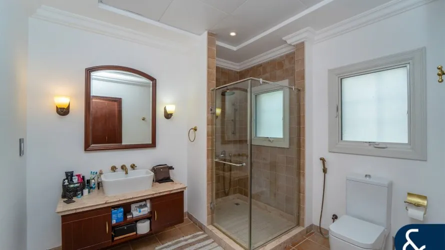 Villa de 5 dormitorios en Jumeirah Golf Estates, UAE No. 1363 № 11