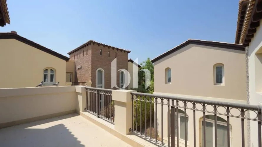 Villa de 6 dormitorios en Jumeirah Golf Estates, UAE No. 965 № 20