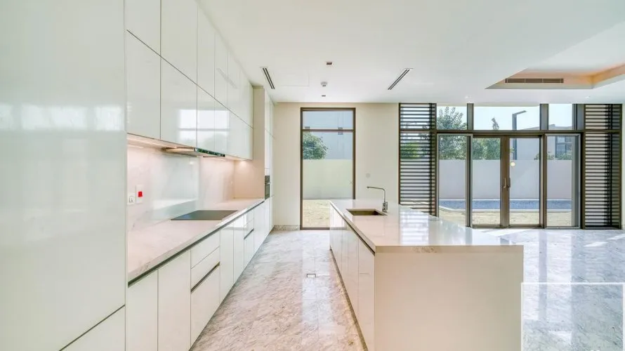 Villa de 5 dormitorios en District One, UAE No. 1500 № 4