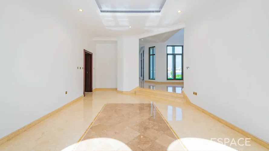 Villa de 6 dormitorios en Palm Jumeirah, UAE No. 1043 № 3