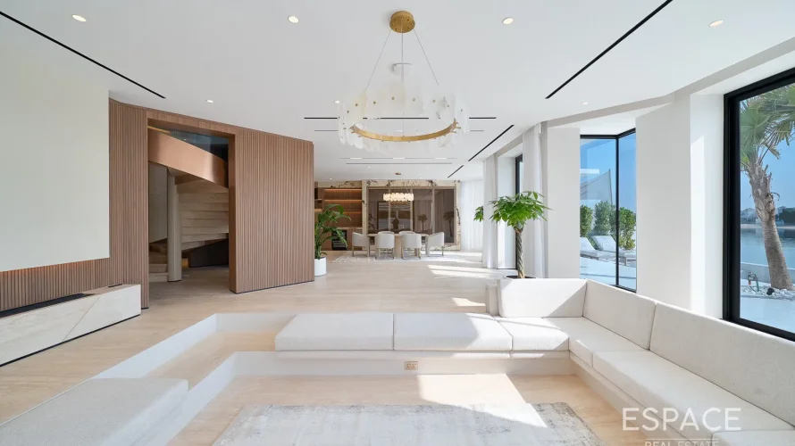 Villa de 4 dormitorios en Palm Jumeirah, UAE No. 1018 № 3