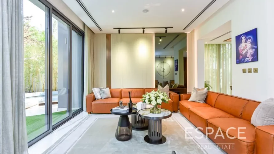 Villa de 4 dormitorios en Dubai Hills Estate, UAE No. 1040 № 1