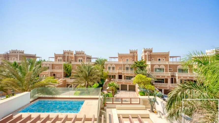 Adosado de 3 dormitorios en Kingdom of Sheba, UAE No. 1450 № 8