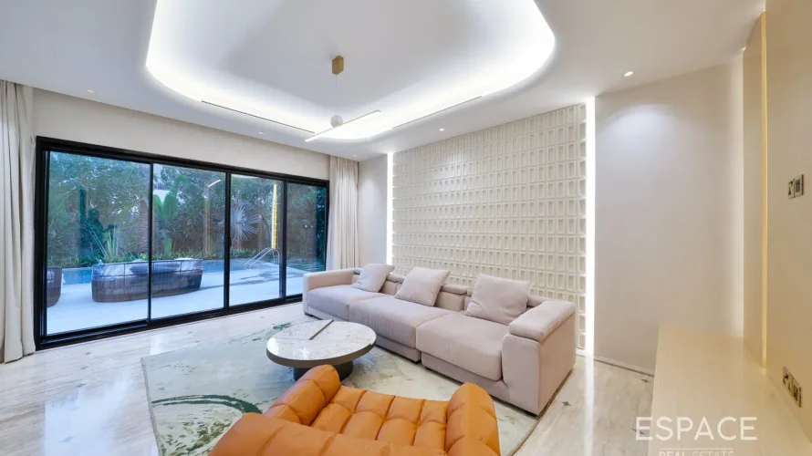 Villa de 4 dormitorios en Meadows, UAE No. 1020 № 3