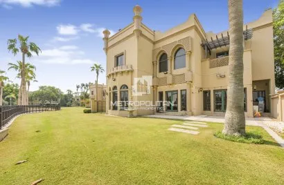 Villa de 4 dormitorios en Palm Jumeirah, UAE No. 1249