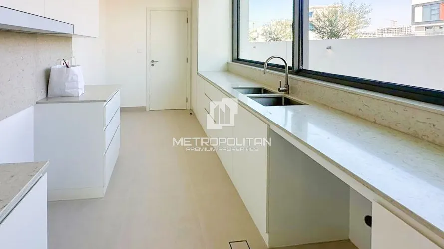 Villa de 5 dormitorios en Nad Al Sheba 1, UAE No. 1263 № 12