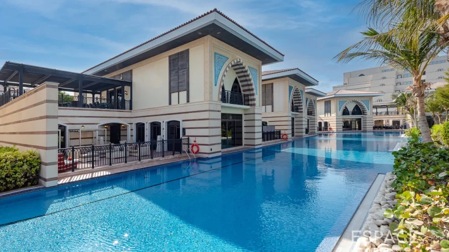 Villa de 4 dormitorios en Palm Jumeirah, UAE No. 1036 № 15