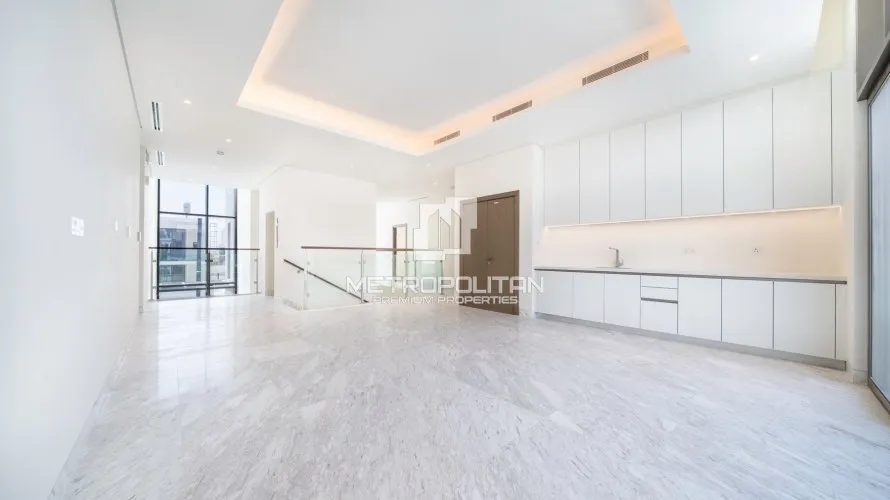 Villa de 5 dormitorios en District One, UAE No. 1244 № 5