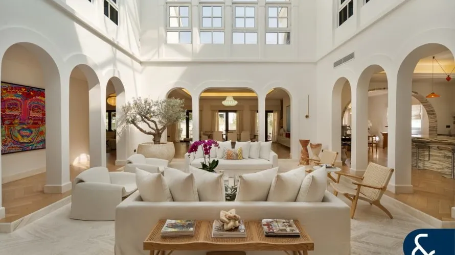 Villa de 5 dormitorios en The Villa, UAE No. 1314