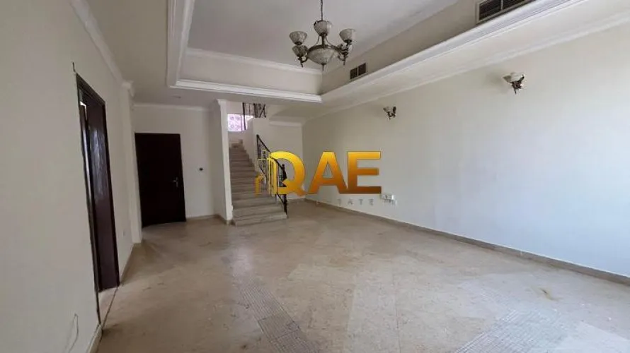 Villa de 4 dormitorios en Mirdif, UAE No. 403 № 17