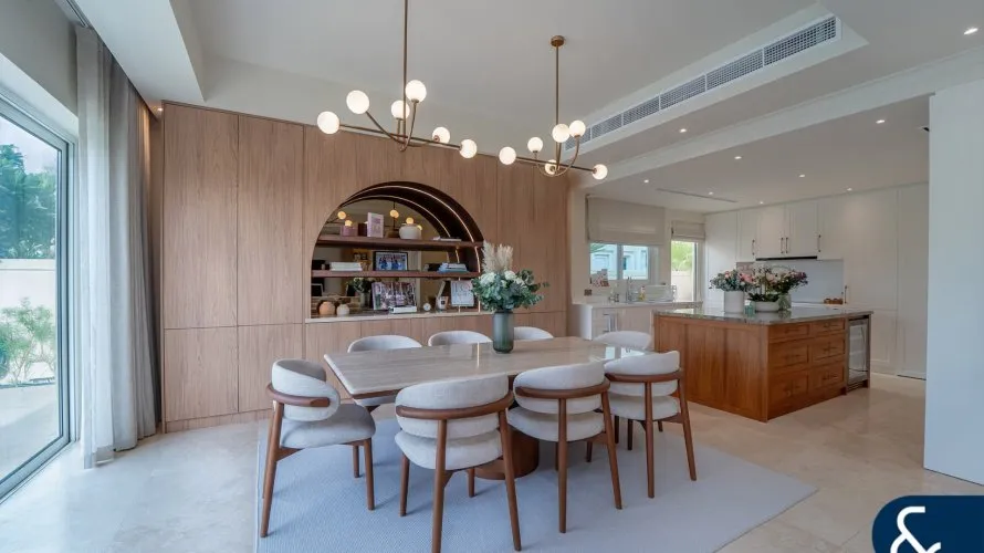 Villa de 5 dormitorios en Victory Heights, UAE No. 1315 № 2