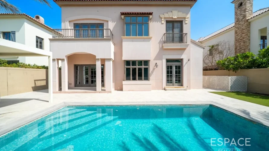 Villa de 5 dormitorios en Jumeirah Golf Estates, UAE No. 1149 № 13