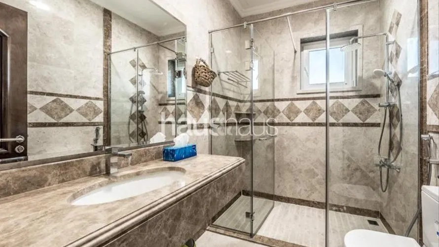 Villa de 7 dormitorios en Al Khawaneej, UAE No. 825 № 10