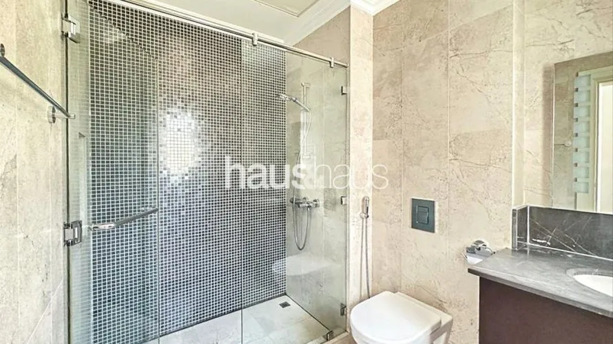 Villa de 4 dormitorios en Jumeirah Golf Estates, UAE No. 834 № 9