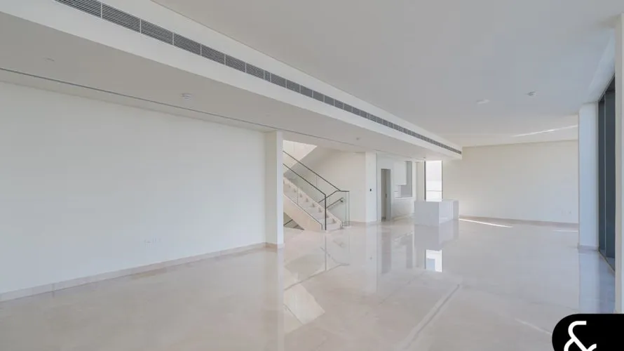 Villa de 5 dormitorios en Dubai Hills Estate, UAE No. 1533 № 1