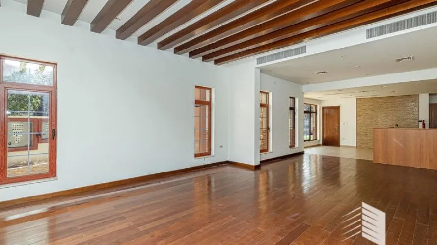 Villa de 5 dormitorios en The Mansions, UAE No. 306 № 6