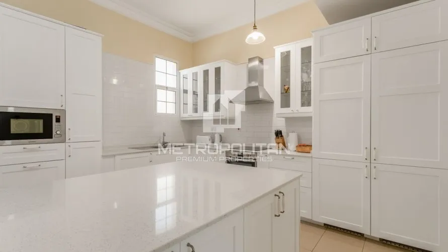 Villa de 5 dormitorios en Al Barsha, UAE No. 1269 № 27