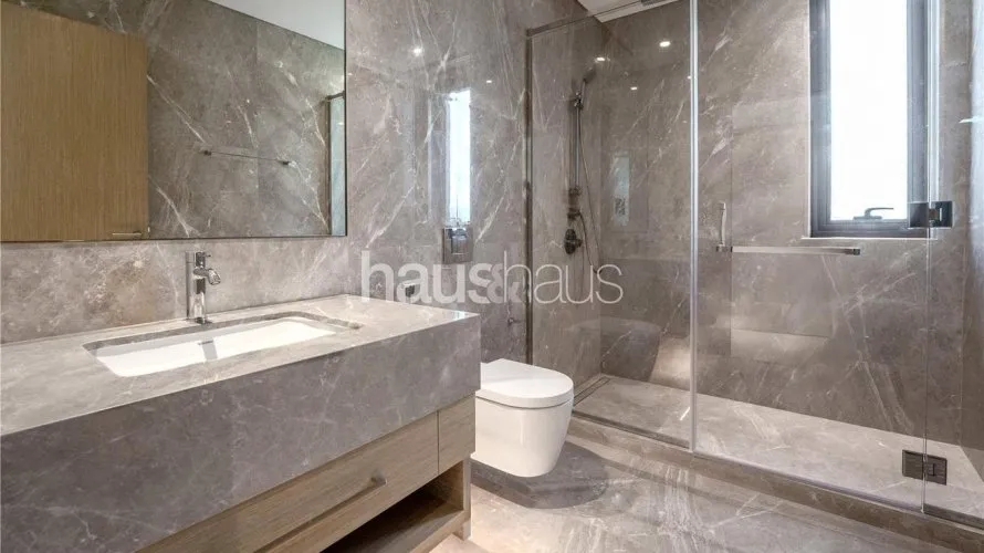 Villa de 5 dormitorios en Golf Place, UAE No. 826 № 9