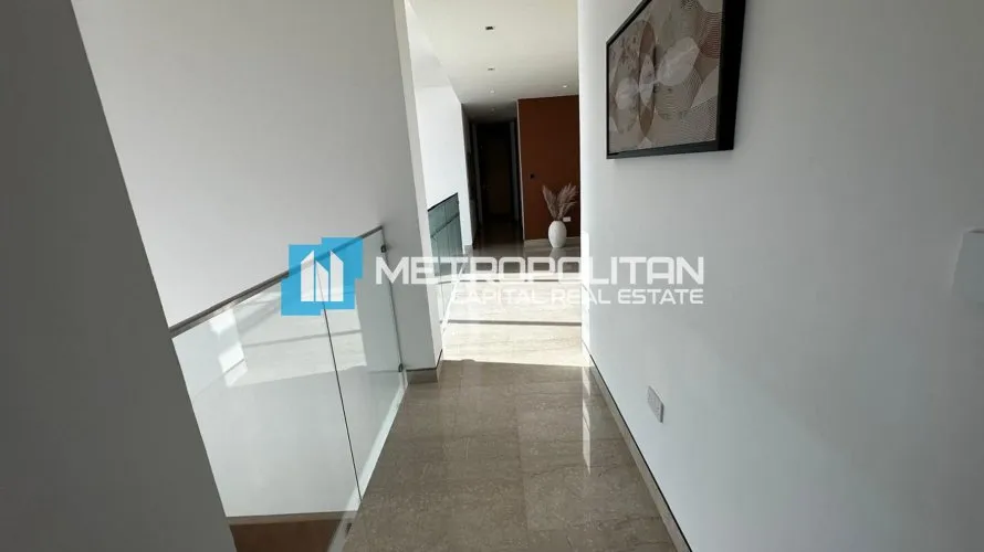 Villa de 5 dormitorios en Abu Dhabi, UAE No. 1385 № 3