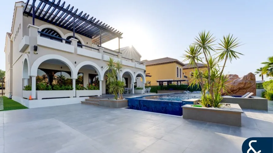 Villa de 5 dormitorios en The Villa, UAE No. 1310 № 14