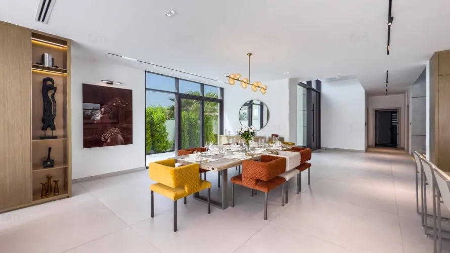 Villa de 5 dormitorios en Dubai, UAE No. 1135 № 10